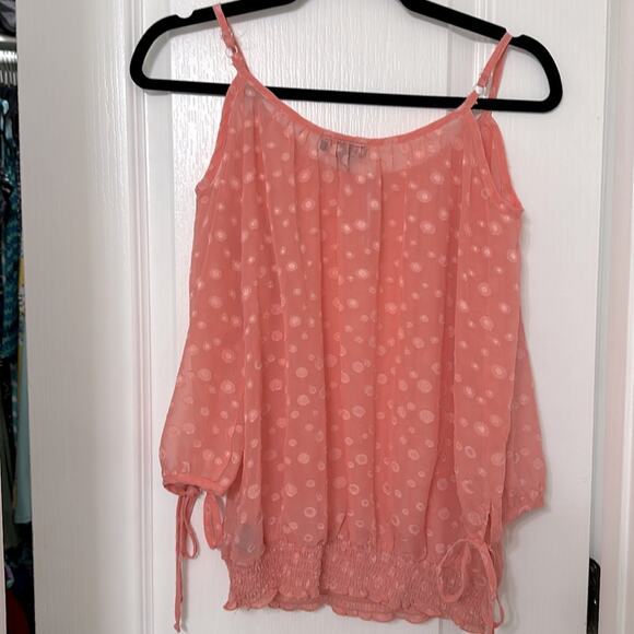 B-works off the shoulder  peach seethrough top size S - Picture 4 of 4